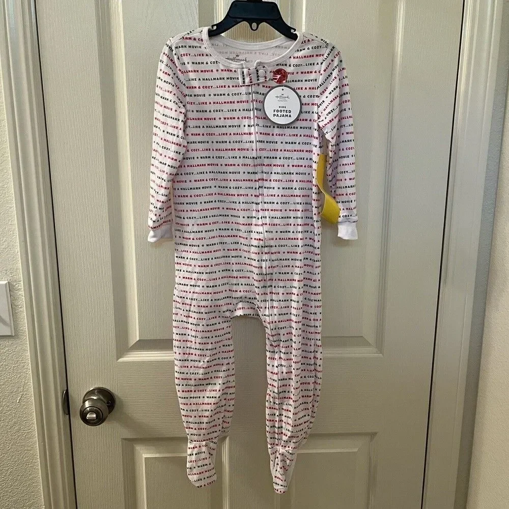 Hallmark Movie Channel Kids Footed Pajamas Footie Christmas Size 3T NWT
